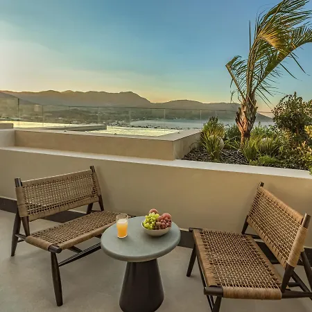 Omega Residences Apartment *