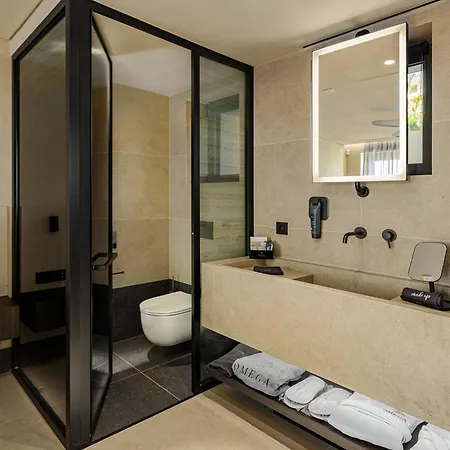 Omega Residences *