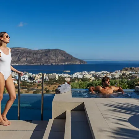 아파트 Omega Residences *