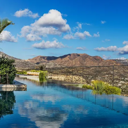 Apartamento Omega Residences