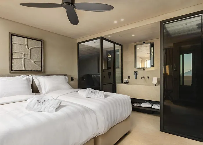 Omega Residences Apartman *